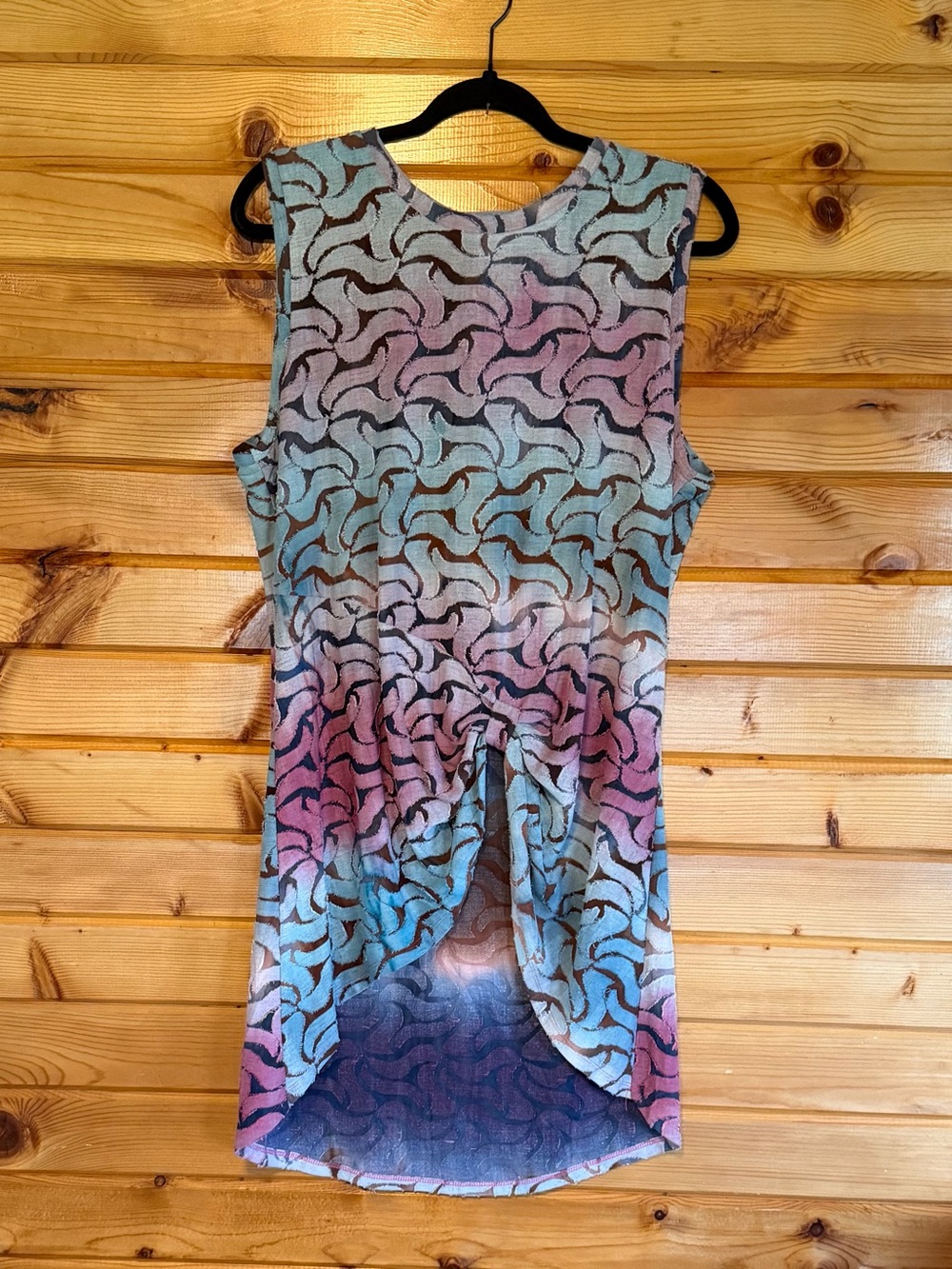 Gorgeous Rain Sleeveless Twist-Front Ombre Tunic in Pastel Blue and Pink